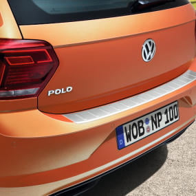 Protection de seuil de chargement effet inox pour Polo